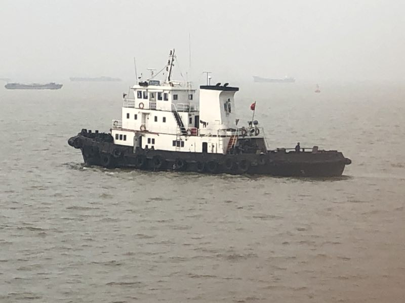 出售2800马力内河普通拖轮